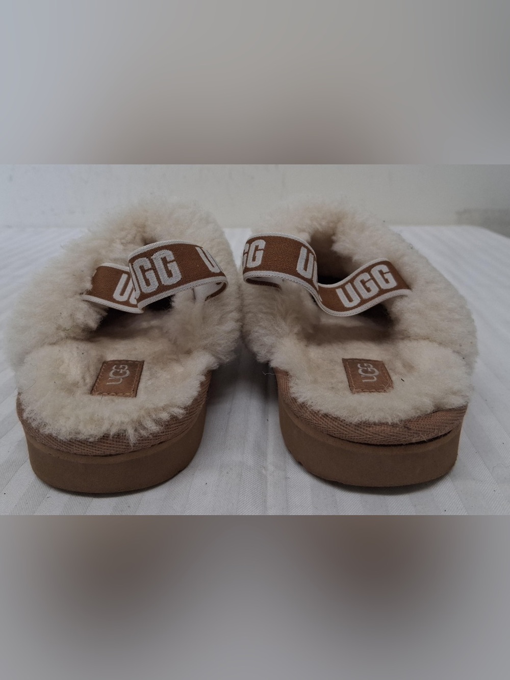 UGG Women's Chestnut Suede Shearling-Lined Mule with Cream Fur - Picture 3 of 4